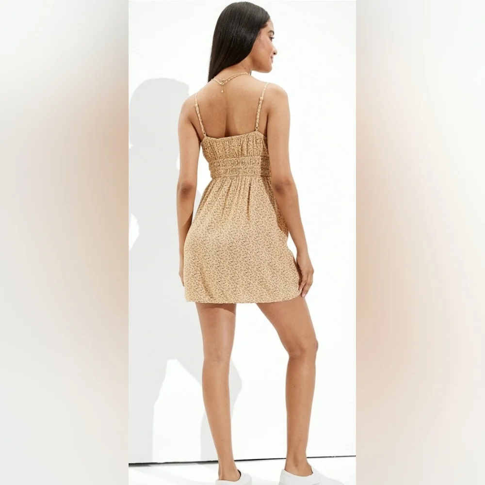 American Eagle Outfitters Butter Yellow Spaghetti Strap Sundress - Picture 2 of 9